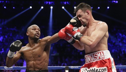 kaiyun xiazai-全北现代守门员屡献神扑，全北现代球员